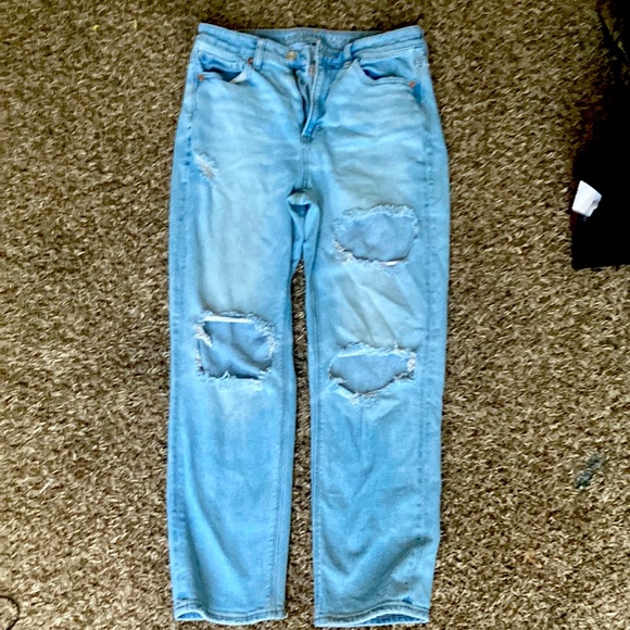 American Eagle - Picture 1 of 2